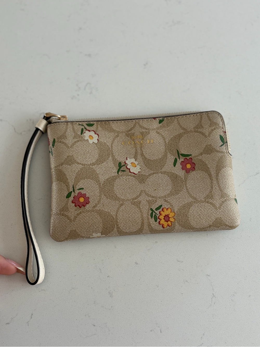 Coach Floral Signature Canvas Wristlet Zip Pouch Wallet Beige Khaki